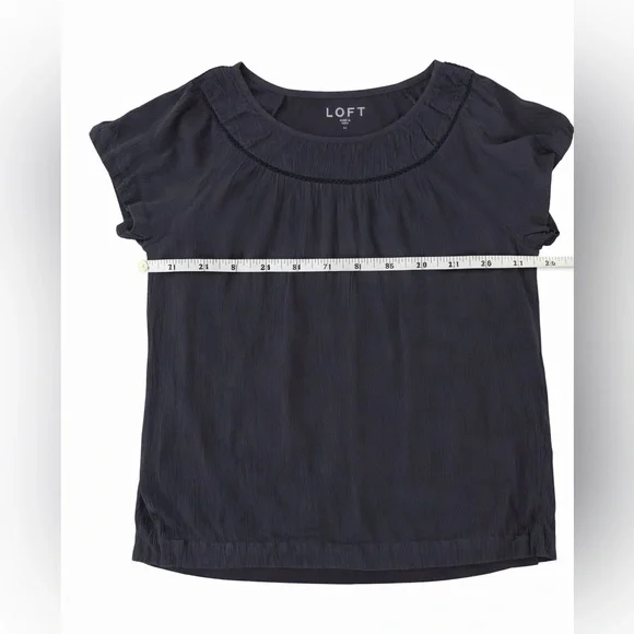 LOFT Smoky Black Flowy Blouse | Pleated Neck | Lightweight Rayon Top Size M - Picture 3 of 5